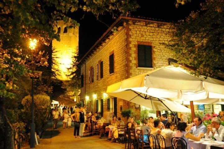 Osteria Belvedere San Leo Exterior foto